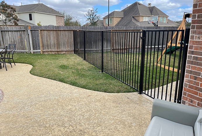 Aluminum Fence Company